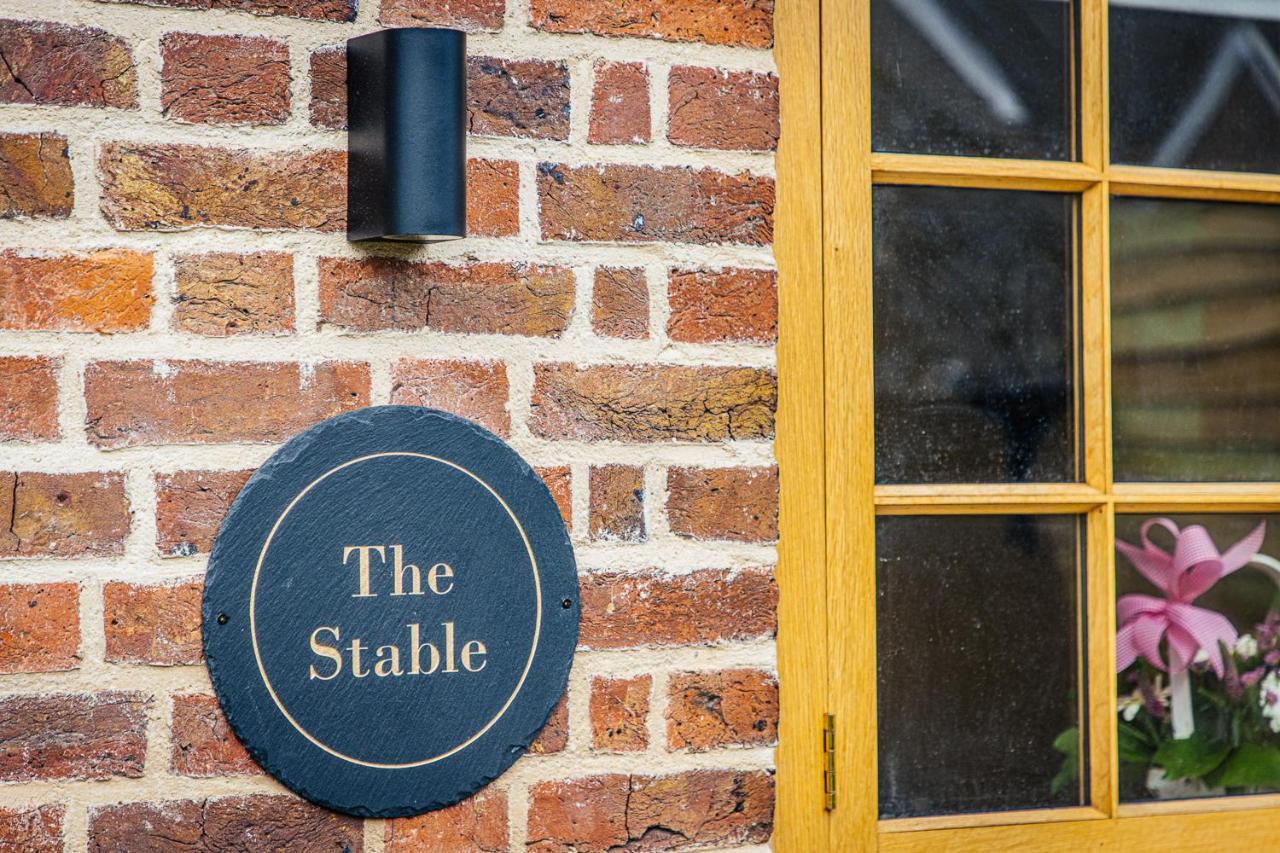 The Stable Apartment Canterbury Exterior photo